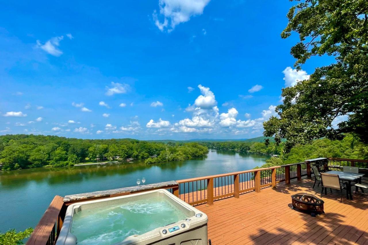 Hot Springs Waterfront Escape With Hot Tub! 빌라 외부 사진